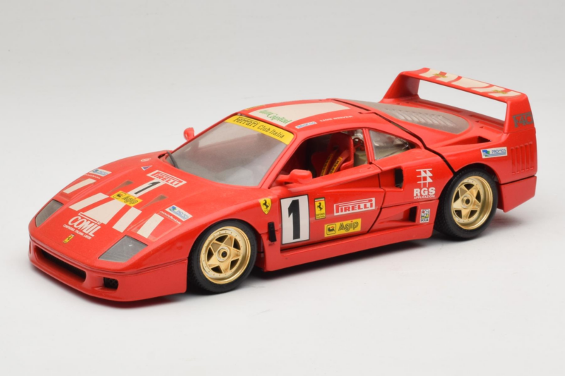 Ferrari F40 Evoluzione #1 Pirelli Raudonas 1992 Bburago 1:18 3042-P1 Metalas