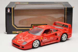 Ferrari F40 Evoluzione FC Nürnberg Special Edition Raudonas Bburago 1:18 3042-FCN Metalas - nuotrauka 8 iš 8