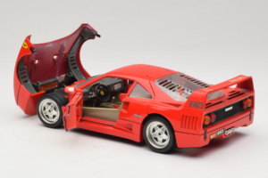 Ferrari F40 Evoluzione Raudonas Master Line Bburago 1:18 3042-M1 Metalas - nuotrauka 5 iš 8