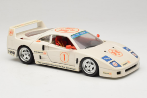 Ferrari F40 #1 Expert Baltas 1987 Bburago 1:18 3332-W2 Metalas - nuotrauka 6 iš 8