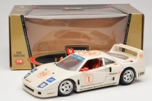 Ferrari F40 #1 Expert Baltas 1987 Bburago 1:18 3332-W2 Metalas - nuotrauka 8 iš 8