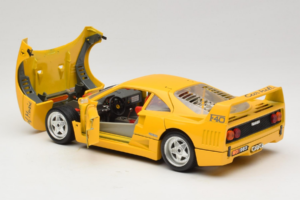 Ferrari F40 Interconti Car HiFi Geltonas Bburago 1:18 3032-I1 Metalas - nuotrauka 5 iš 8
