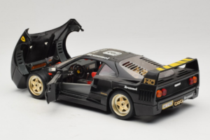 Ferrari F40 Magneti Marelli #3 Juodas Bburago 1:18 3022-B1 Metalas - nuotrauka 5 iš 8