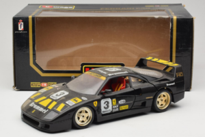 Ferrari F40 Magneti Marelli #3 Juodas Bburago 1:18 3022-B1 Metalas - nuotrauka 8 iš 8