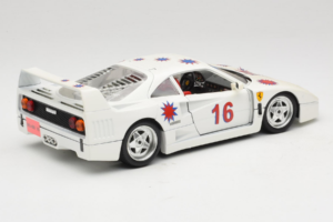 Ferrari F40 #16 Borsenmodells Baltas Limited Edition 333 pcs 1987 Bburago 1:18 3332-W1 Metalas - nuotrauka 3 iš 8