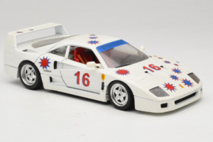 Ferrari F40 #16 Borsenmodells Baltas Limited Edition 333 pcs 1987 Bburago 1:18 3332-W1 Metalas - nuotrauka 6 iš 8