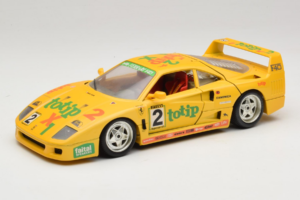 Ferrari F40 Totip Jolly Club #2 Geltonas Bburago 1:18 3332-Y1 Metalas