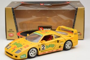 Ferrari F40 Totip Jolly Club #2 Geltonas Bburago 1:18 3332-Y1 Metalas - nuotrauka 8 iš 8