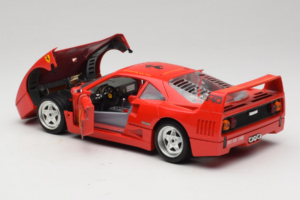Ferrari F40 #8 Bevro International Raudonas 1987 Bburago 1:18 3332-P3 Metalas - nuotrauka 5 iš 8
