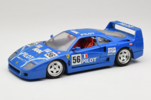 Ferrari F40 Pilot #56 Mėlynas Bburago 1:18 3332-BL1 Metalas