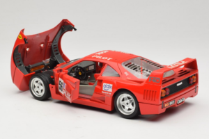 Ferrari F40 #56 Pilot Raudonas 1987 Bburago 1:18 3332-P2 Metalas - nuotrauka 5 iš 8