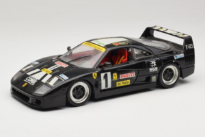 Ferrari F40 Pirelli Agip #1 Juodas Bburago 1:18 3332-B1 Metalas