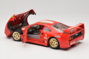 Ferrari F40 Pirelli Agip #1 Ferrari Club Italia Raudonas Bburago 1:18 3032-P2 Metalas - nuotrauka 5 iš 8