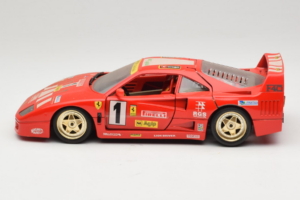 Ferrari F40 Evoluzione #1 Pirelli Agip Raudonas su Auksiniais Ratais 1992 Bburago 1:18 3042-P2 Metalas - nuotrauka 4 iš 8