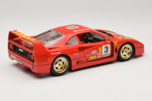 Ferrari F40 #3 Pirelli Raudonas 1987 Bburago 1:18 3332-P4 Metalas - nuotrauka 3 iš 8