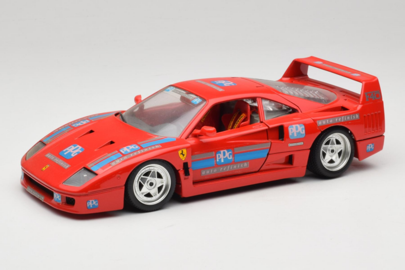 Ferrari F40 PPG Auto Refinish Raudonas Bburago 1:18 3332-P1 Metalas