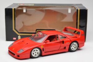 Ferrari F40 Raudonas Bburago 1:18 3032 Metalas - nuotrauka 8 iš 8