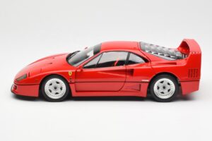 Ferrari F40 Raudonas Kyosho 1:18 08416R2 Metalas - nuotrauka 6 iš 10