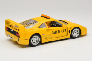 Ferrari F40 Safety Car Geltonas Bburago 1:18 3032-Y2 Metalas - nuotrauka 3 iš 8