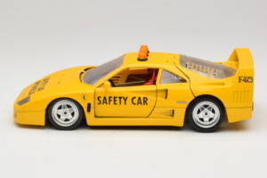 Ferrari F40 Safety Car Geltonas Bburago 1:18 3032-Y2 Metalas - nuotrauka 4 iš 8