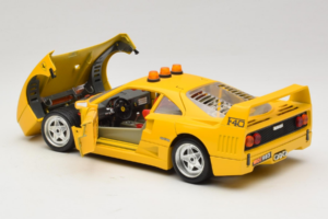 Ferrari F40 Safety Car Geltonas Bburago 1:18 3032-Y2 Metalas - nuotrauka 5 iš 8