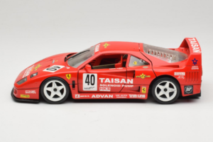 Ferrari F40 #40 T. Ohta / A. Reid Taisan Raudonas 1987 Bburago 1:18 3022-T1 Metalas - nuotrauka 4 iš 8