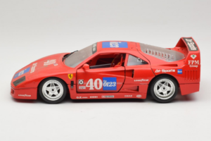 Ferrari F40 #40 the0123 Raudonas 1987 Bburago 1:18 3332-P5 Metalas - nuotrauka 4 iš 8