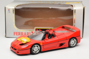 Ferrari F50 Kabrioletas 50 Jahre Ferrari 24 Jahre Bburago FMC Raudonas Bburago 1:18 3352-P1 Metalas - nuotrauka 8 iš 8