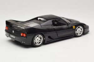 Ferrari F50 Coupe Juodas Bburago 1:18 3372-B1 Metalas - nuotrauka 3 iš 8