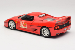 Ferrari F50 Coupe #50 50 Jahre Ferrari Raudonas Bburago 1:18 3352-P2 Metalas - nuotrauka 7 iš 8