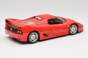 Ferrari F50 Coupe Raudonas Bburago 1:18 3382 Metalas - nuotrauka 3 iš 8