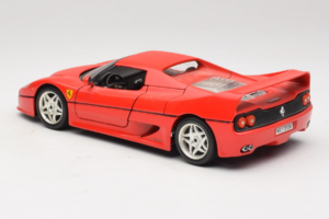 Ferrari F50 Coupe Raudonas Bburago 1:18 3382 Metalas - nuotrauka 7 iš 8