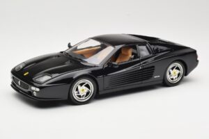Ferrari F512M Juodas Hot Wheels 1:18 23922 Metalas