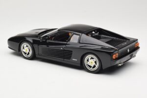 Ferrari F512M Juodas Hot Wheels 1:18 23922 Metalas - nuotrauka 7 iš 8