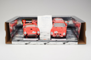 Ferrari Gift Set 250 Testa Rossa & 250 GTO Raudonas Bburago 1:18 GC002 Metalas