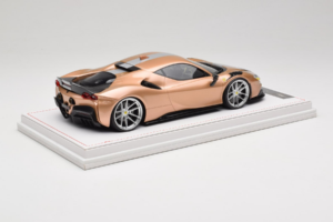 Ferrari SF90 Novitec Auksinis Sidabrinis Juosta IVY 1:18 REMC028 Derva - nuotrauka 3 iš 7