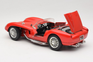 Ferrari 250 Testa Rossa Raudonas Bburago 1:18 3007-P2 Metalas - nuotrauka 5 iš 8