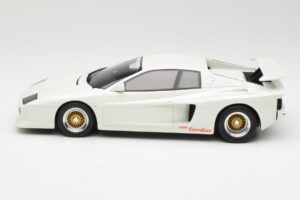 Ferrari Testarossa Koenig Specials Bi-Turbo Baltas GT Spirit 1:18 KJ012 Derva - nuotrauka 3 iš 6