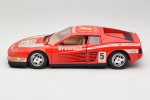 Ferrari Testarossa Brummel #5 Raudonas 1984 Bburago 1:18 3004-P1 Metalas - nuotrauka 4 iš 8