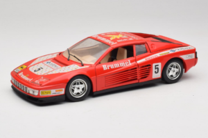 Ferrari Testarossa Brummel #5 Raudonas 1984 Bburago 1:18 3004-P1 Metalas