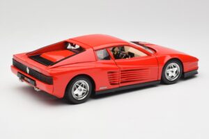 Ferrari Testarossa Raudonas Bburago 1:18 3019 Metalas - nuotrauka 3 iš 8
