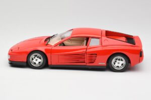 Ferrari Testarossa Raudonas Bburago 1:18 3019 Metalas - nuotrauka 4 iš 8