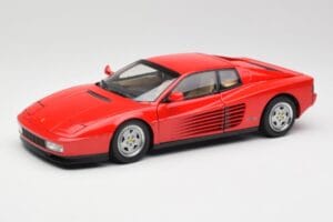 Ferrari Testarossa Raudonas Kyosho 1:18 08422R Metalas
