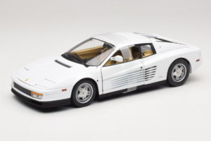Ferrari Testarossa Baltas Miami Vice Hot Wheels 1:18 P9904 Metalas