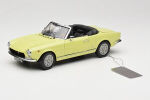Fiat 124 Spider BS1 Geltonas Sun Star 1:18 4921 Metalas