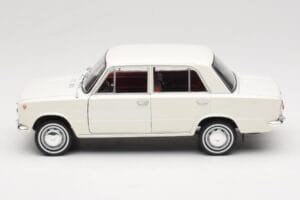 Fiat 124 Baltas IXO 1:18 18CMC205OP Metalas - nuotrauka 4 iš 8