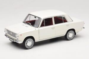 Fiat 124 Baltas IXO 1:18 18CMC205OP Metalas