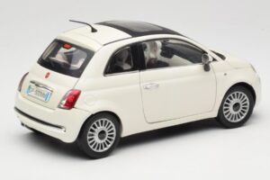 Fiat 500 Baltas Mondo Motors 1:18 500291 Metalas - nuotrauka 3 iš 8