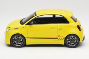 Abarth 500e Geltonas IXO 1:18 MCG18498 Metalas - nuotrauka 3 iš 6