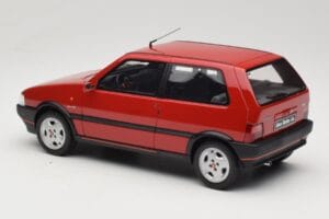Fiat Uno Turbo IE Rosso Racing Otto 1:18 OT487 Derva - nuotrauka 5 iš 6